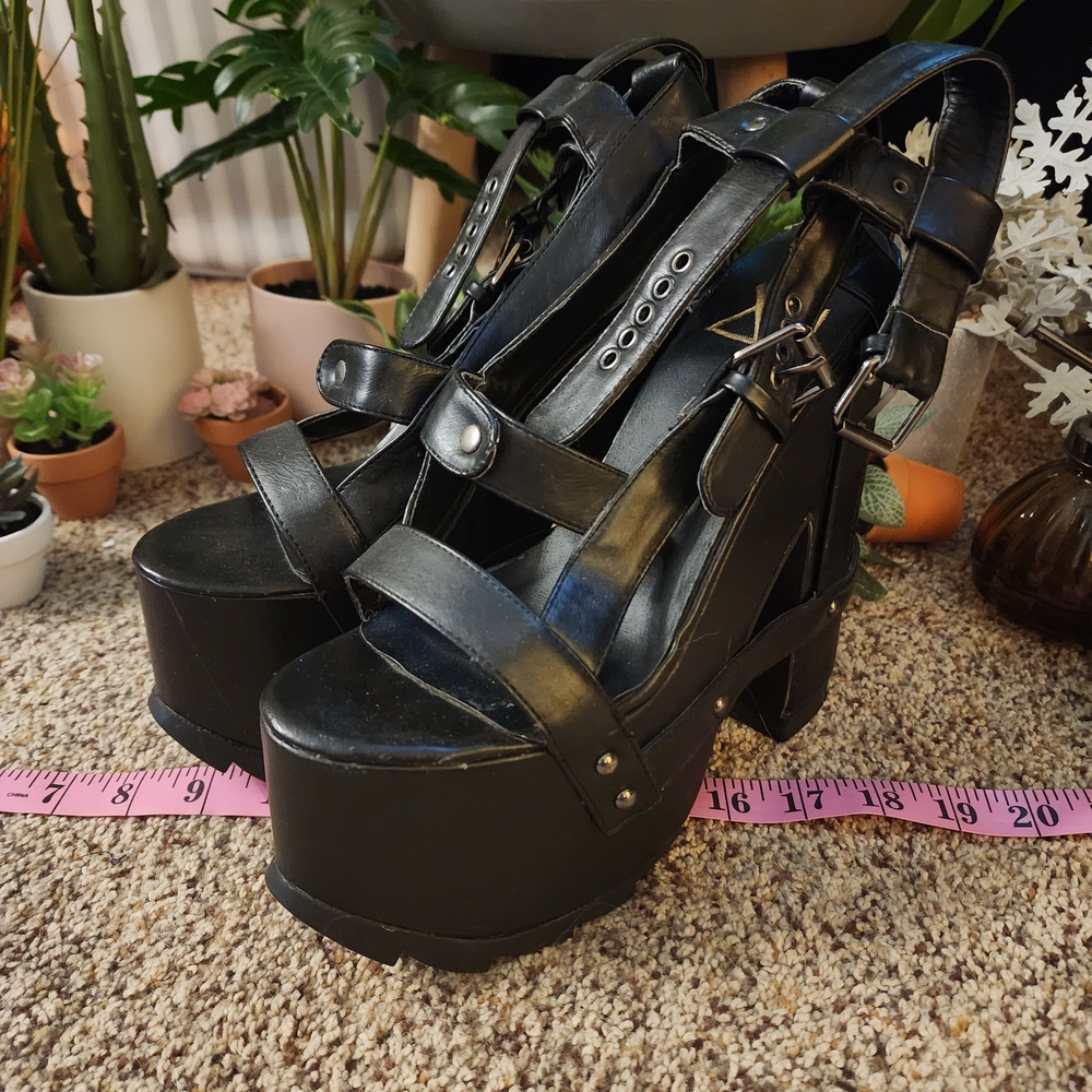 YRU Nightcall Black Womens Platform Strappy Sandals, Size 8